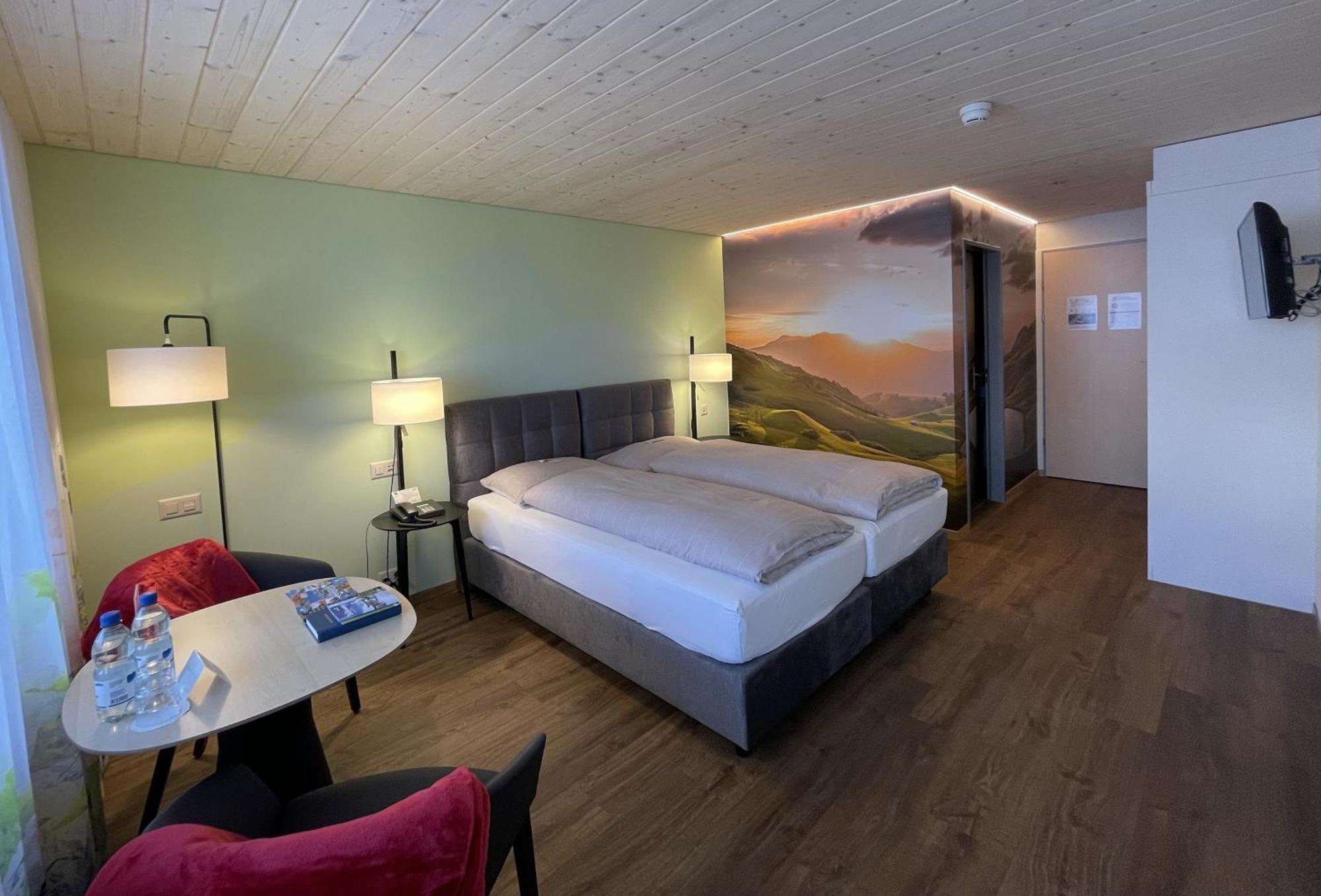 Ferien- Und Familienhotel Alpina Adelboden Exteriör bild