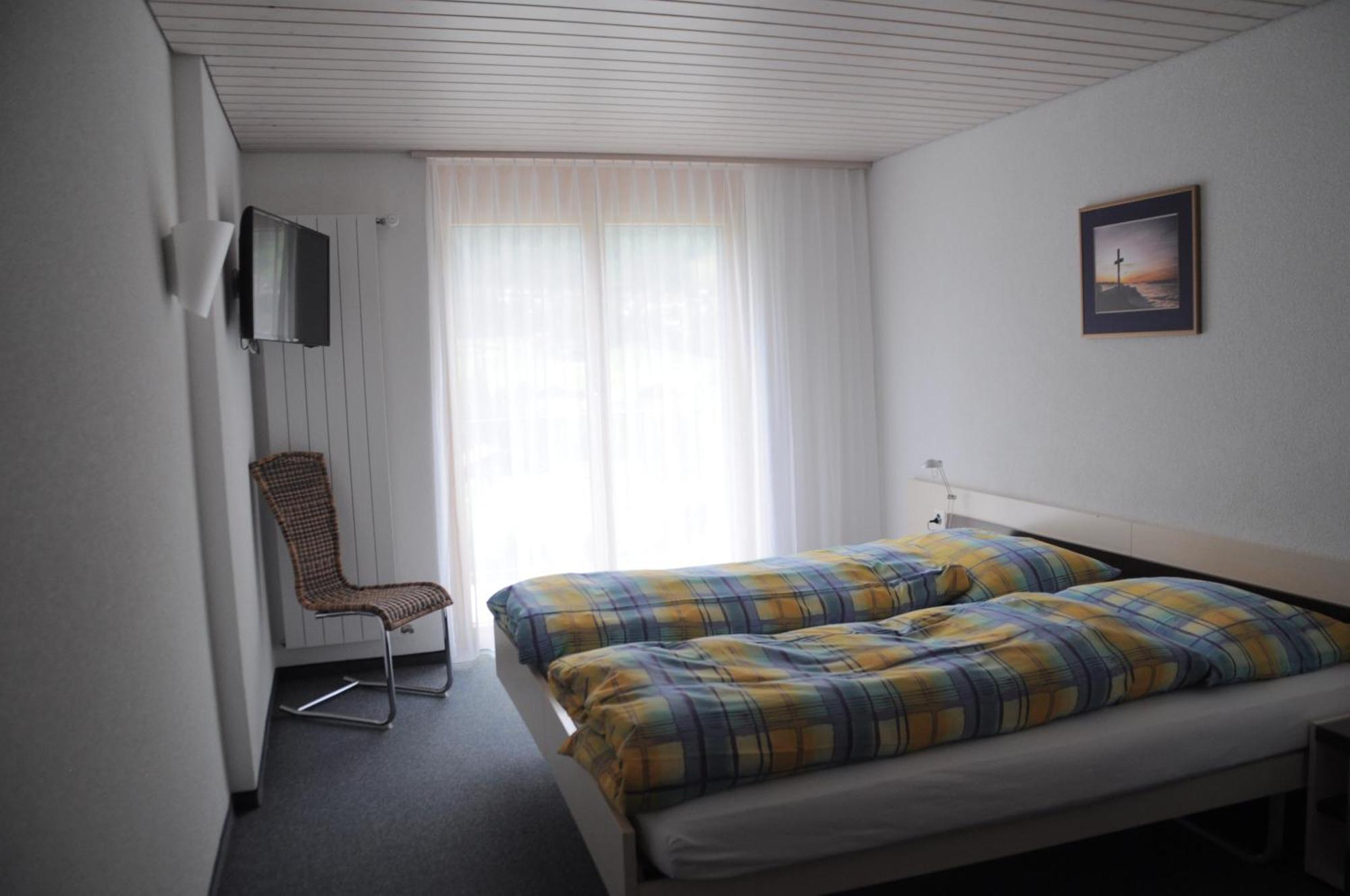 Ferien- Und Familienhotel Alpina Adelboden Exteriör bild